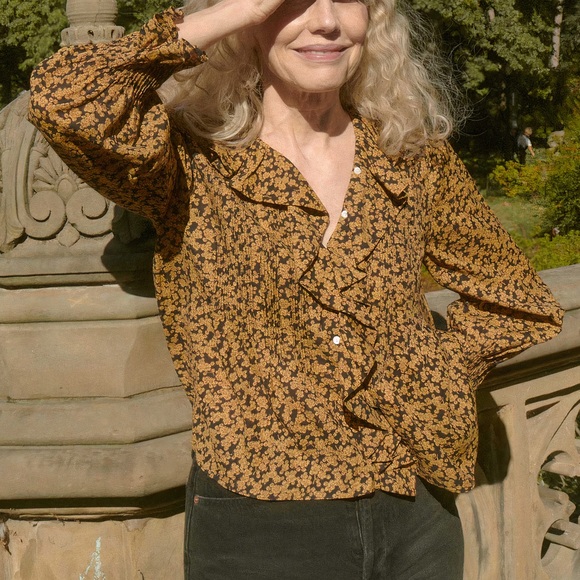 Doen Tops - NWT DÔEN Hardy Floral Top in Dusk Winter Meadow